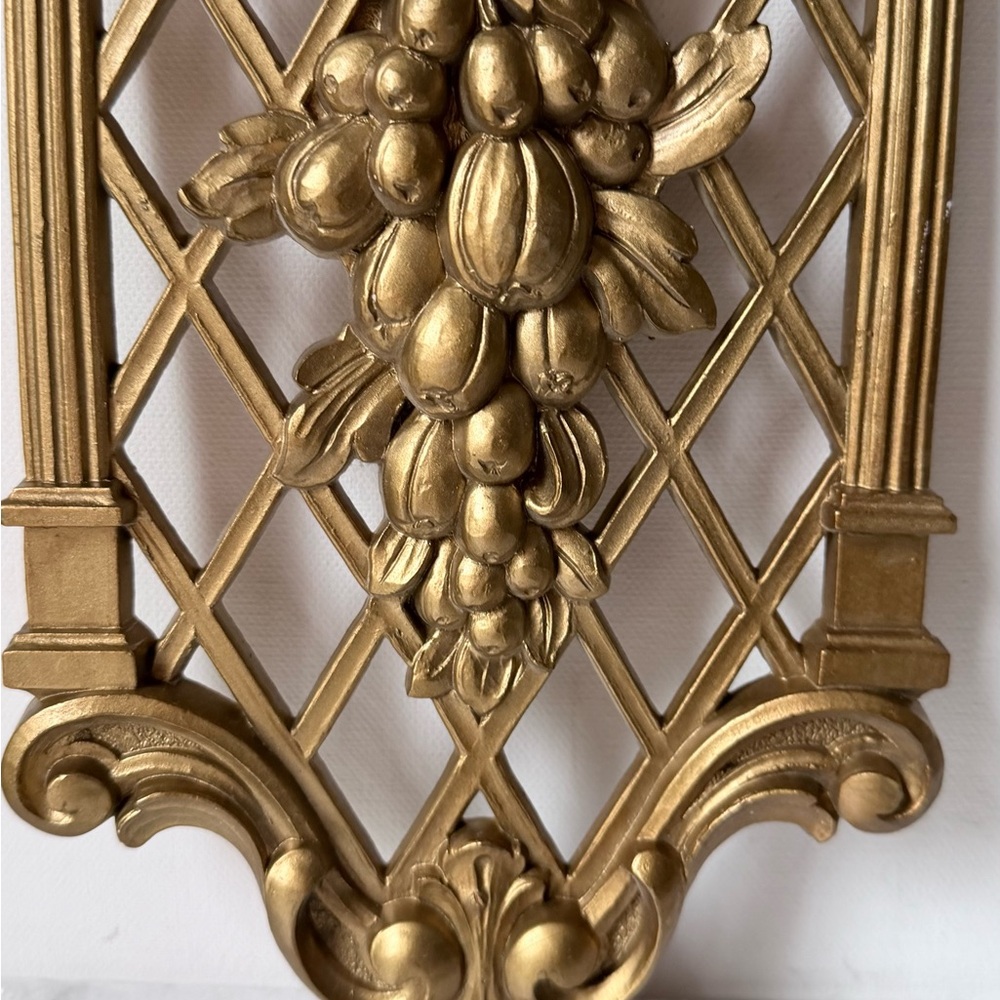Elegant Gold Wall Decor Set vintage 1971 gold lattice wall plaques - Picture 7 of 11